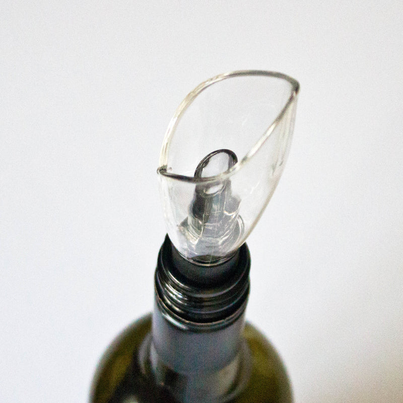 PTZER Wine Aerating Decanter in Tulip Shape, Clear and Portable