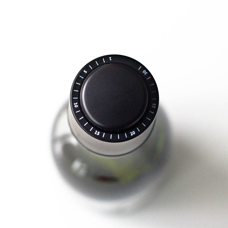 PTZER Wine Vacuum Bottle Stopper with Date Set, ABS & Stainless Steel